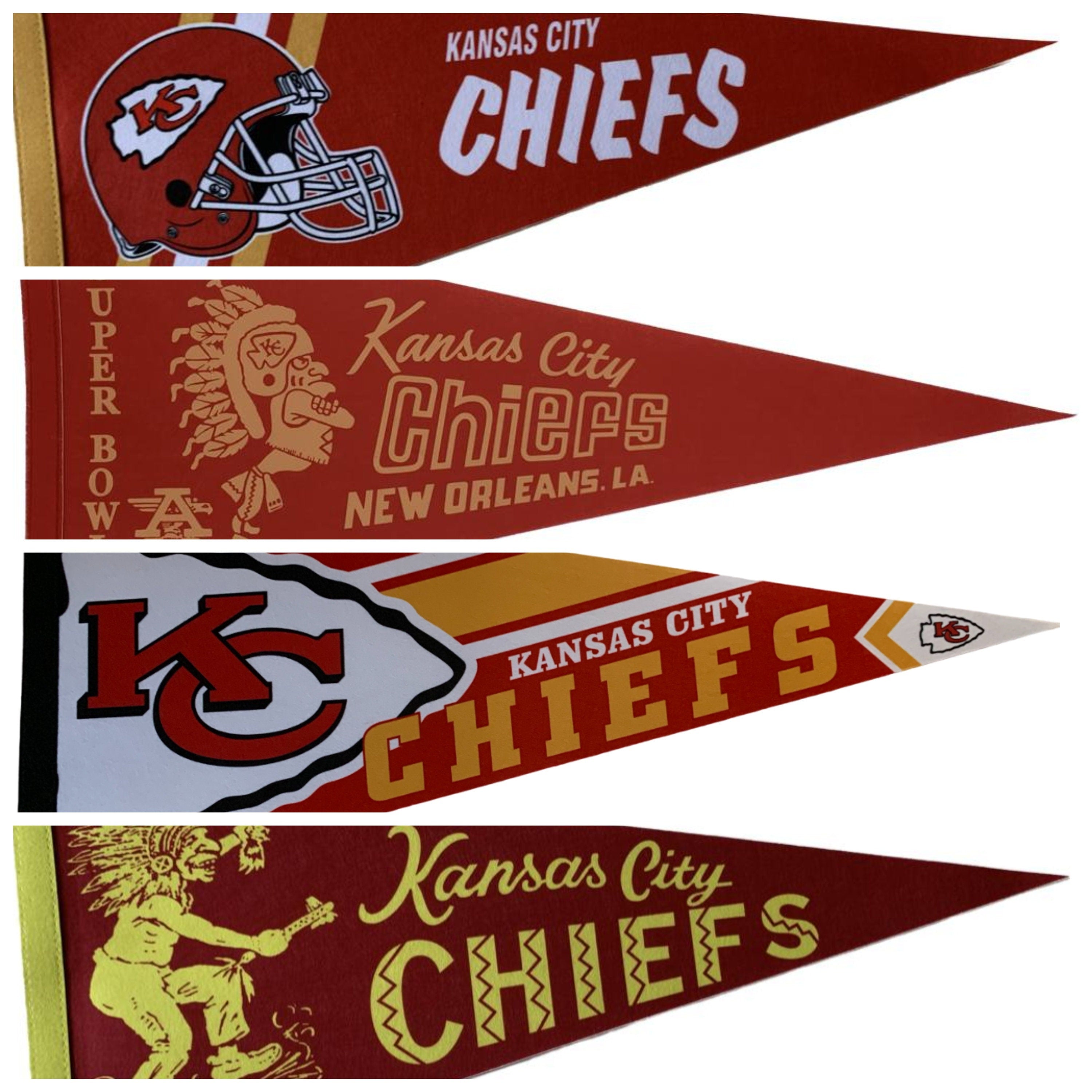 Kansas City Chiefs american football NFL gridiron pennants vaantje vlaggetje vlag fanion pennant flag fahne drapeaux vintage and new finds - HelmetLogo